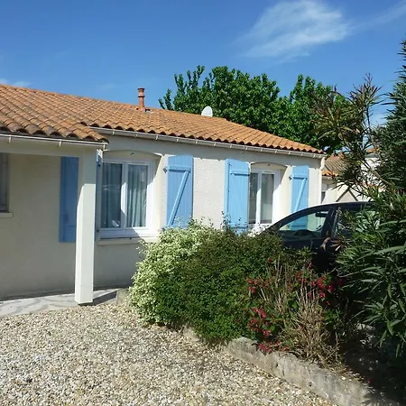 Holiday home Coub04 Aytre